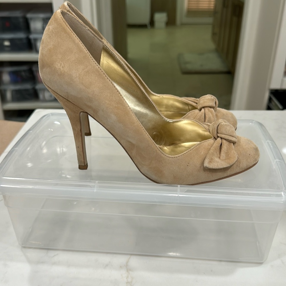 🍀Guess heels